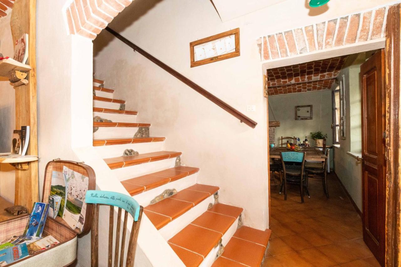Willa Casa Delle Foglie Sussurranti Asti Zewnętrze zdjęcie