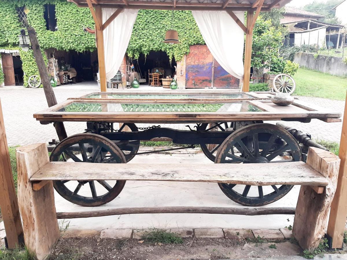 Willa Casa Delle Foglie Sussurranti Asti Zewnętrze zdjęcie
