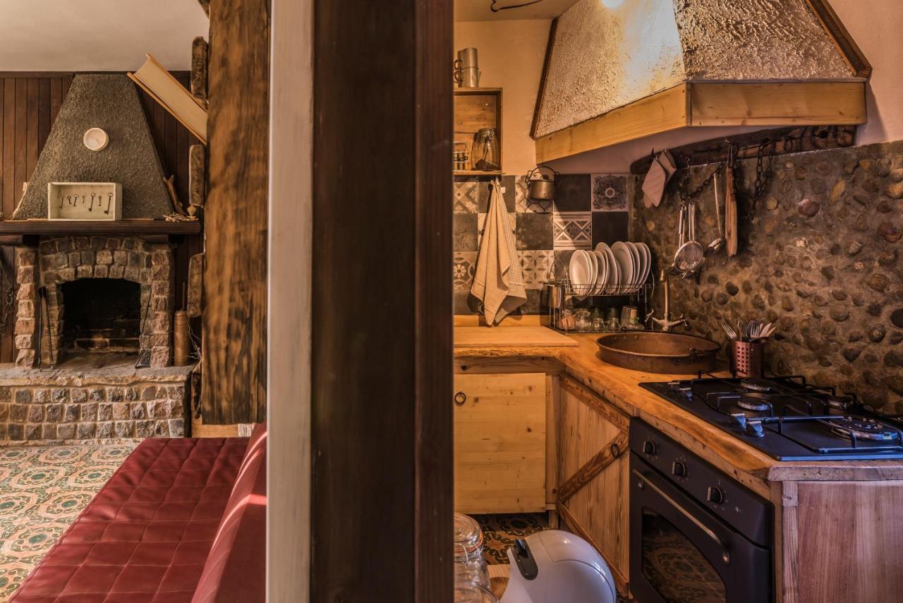 Willa Casa Delle Foglie Sussurranti Asti Zewnętrze zdjęcie